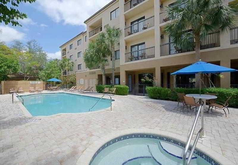 Courtyard By Marriott Fort Lauderdale Coral Springs Exterior photo